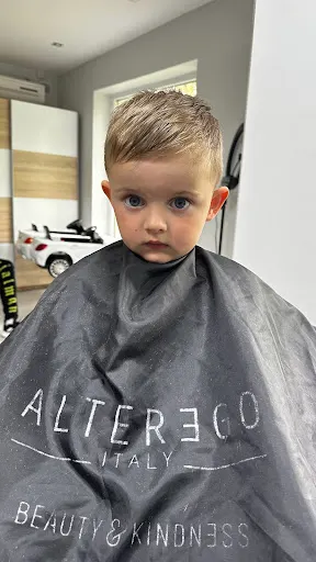 "Anush" salon fryzjerski